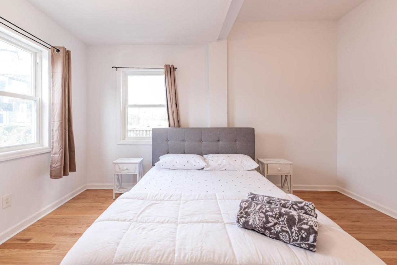 Tranquil Town House With Parking And Laundry - Just 25 Minutes To Time Square! Villa Jersey City Ngoại thất bức ảnh